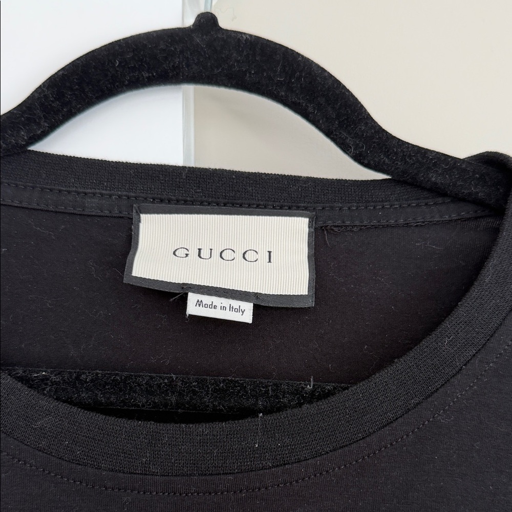 Gucci Black Logo T-Shirt - Picture 2 of 6